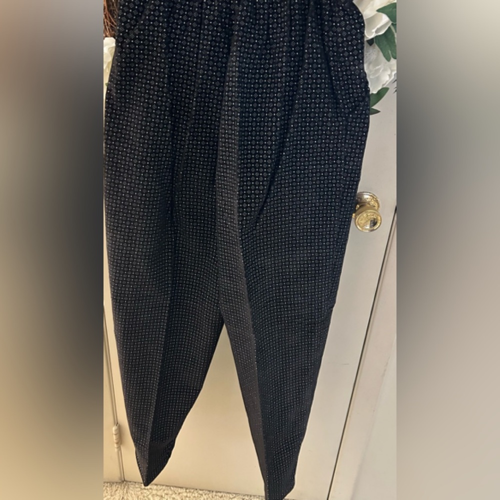 Black Corduroy Patterned Pleated Front Pants Elastic Waist Size 10